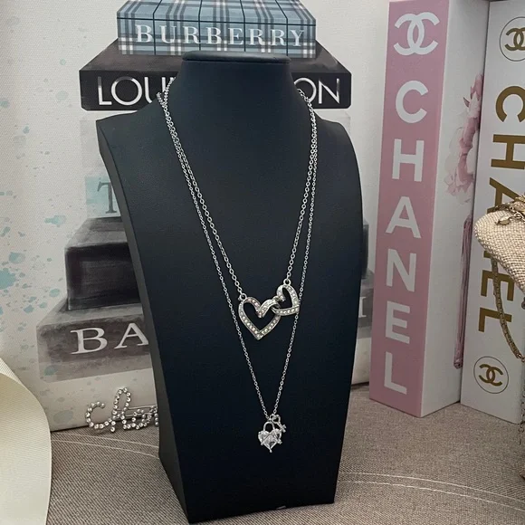 🌟🖤♥️Beautiful Silver Crystal Heart & Key Pendant Necklace♥️🖤🌟NEW - Picture 5 of 5